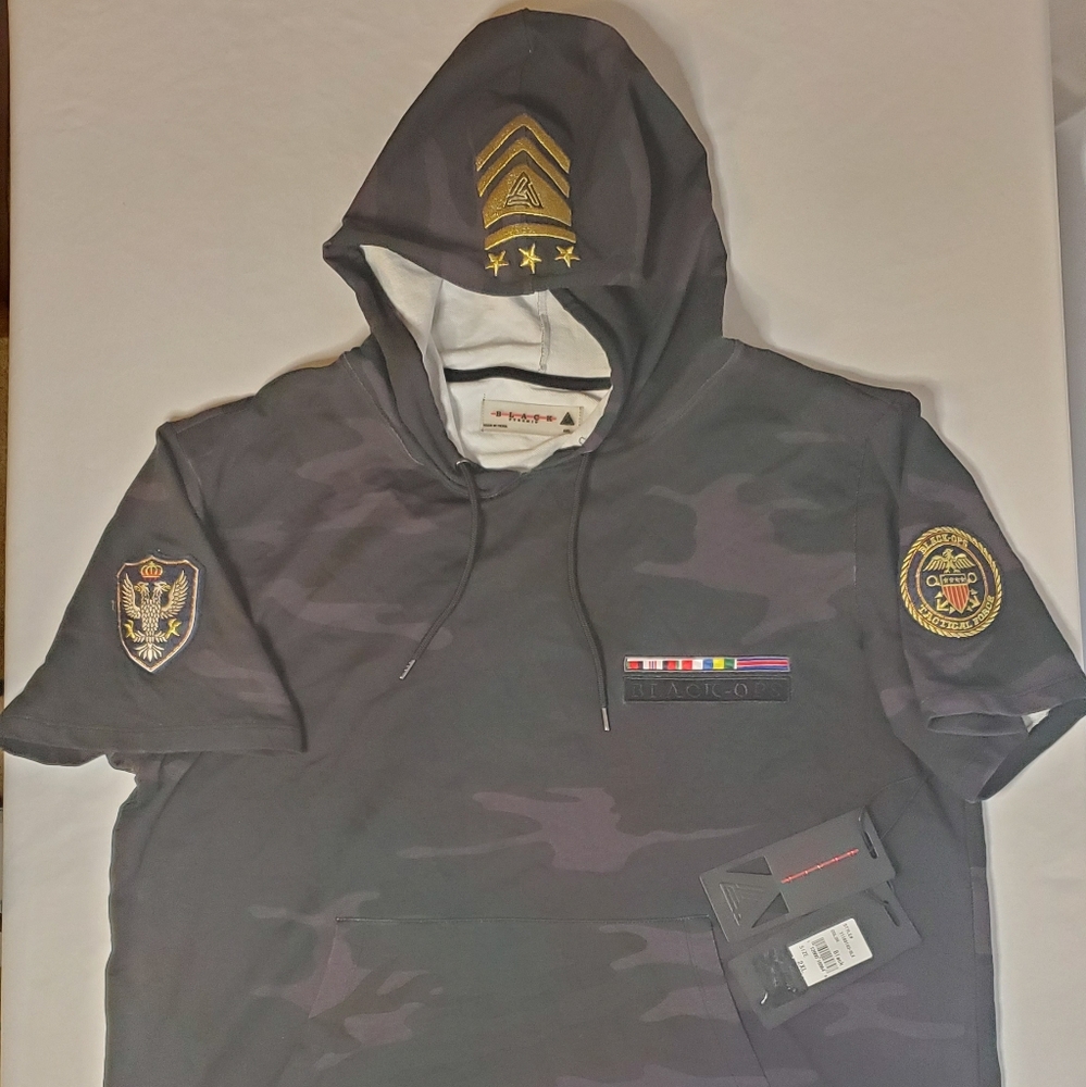 Black Pyramid Black Ops NWT Hoodie Size 2XL